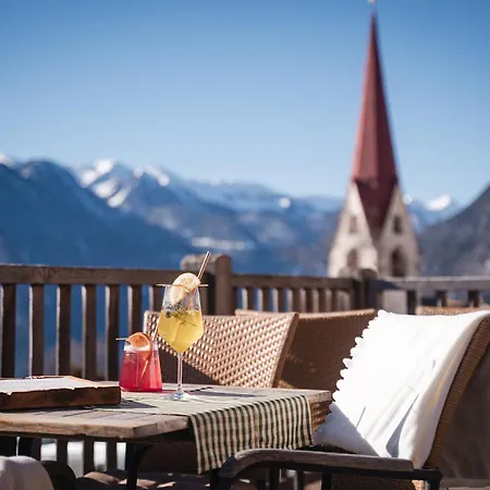 Farmhotel Moosmair 4*