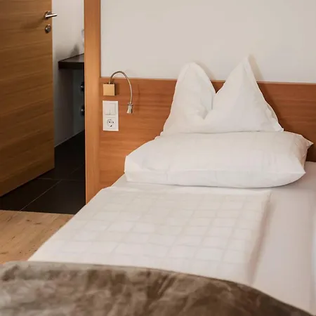 Farmhotel Moosmair Hotel 4*